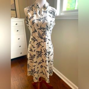 T. Tahari Black & White Sleeveless Dress. Worn Once. Size 6.